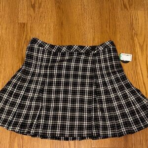 H&M Black & White Plaid Skater Skirt